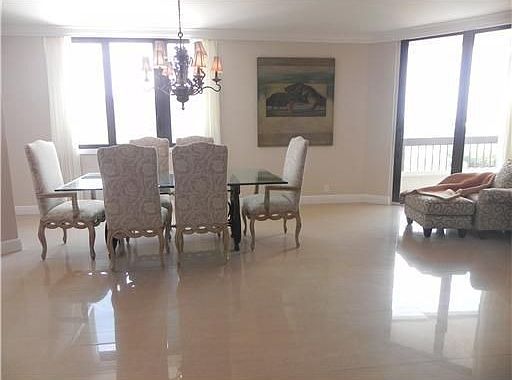 Home For Sale In Beach Walk