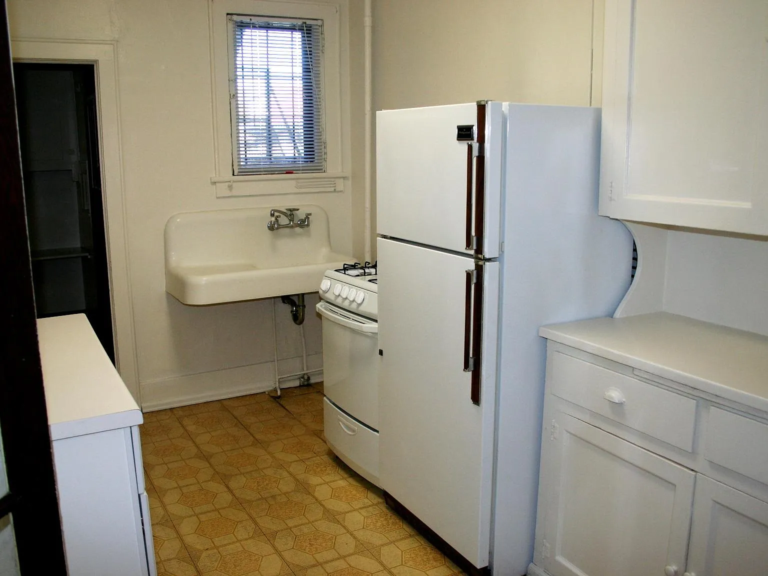 1 bed, 575 sqft, $1,295 — Photo 4