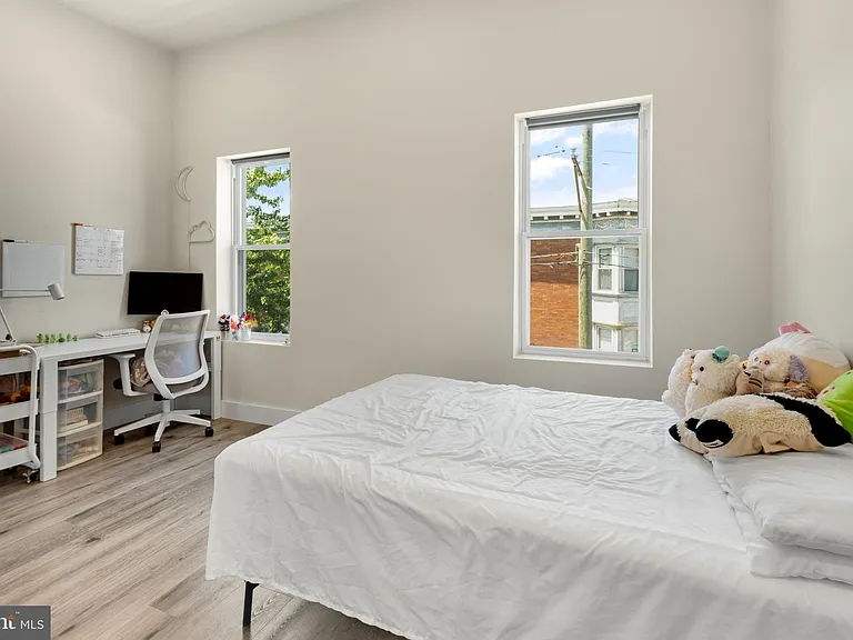 537 N 35th St #3 — Photo 15