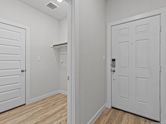 3rd image of 10703 Gilmore Garden