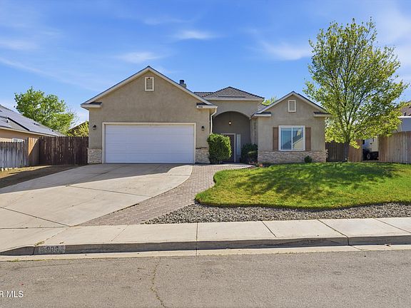 4th image of 906 Mulberry St