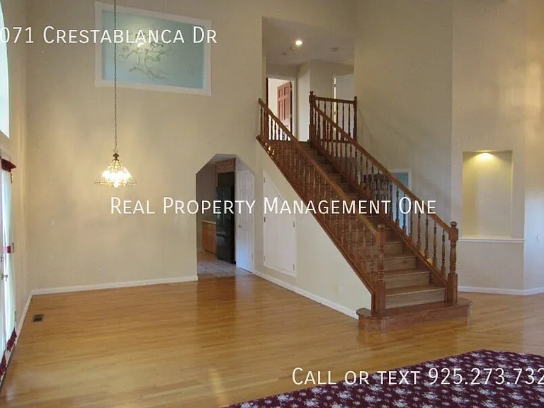 3071 Crestablanca Dr — Photo 12