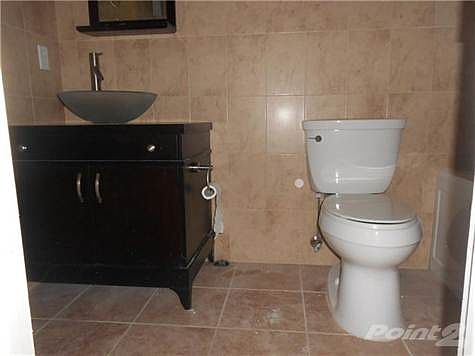 5th image of 28 Wimbledon Lake Dr