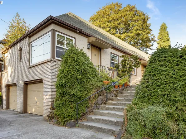 130 SE 31st Ave APT 8, Portland, OR 97214