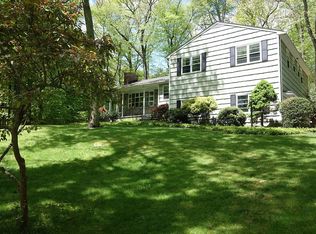 261 Janes Ln, Stamford, CT 06903