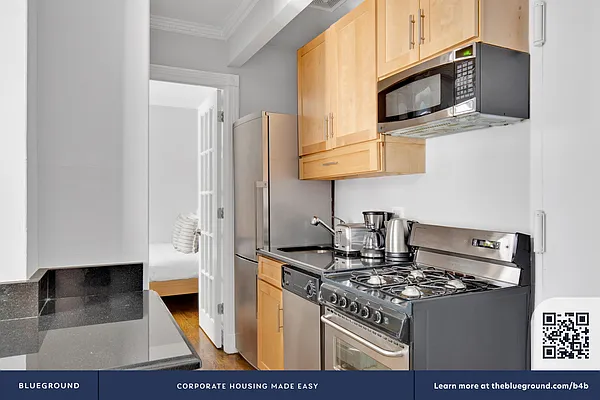 Rented by The Blueground | media 5