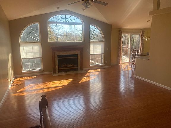 Family room 17x16