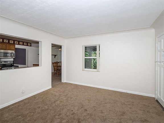 4th image of 7210 Dartmouth Ave N