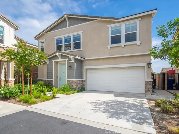 16725 Petrus Ln, Fontana, CA 92336