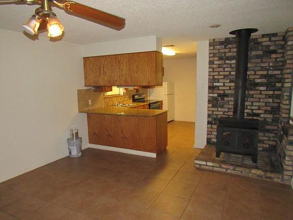 4th image of 4213 Gwendolyn Dr