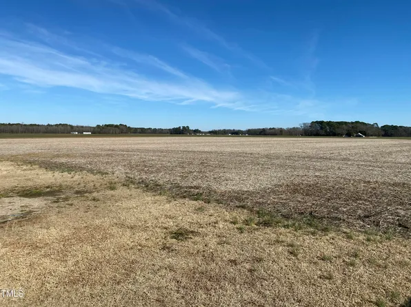 1 Hayes Mill Rd, Godwin, NC 28344