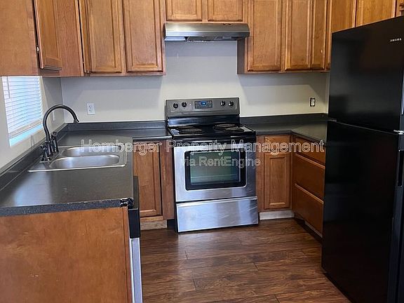 3rd image of 803 W Knox Ave