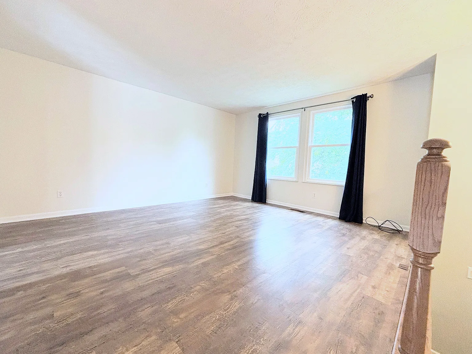 3 bed, 1568 sqft, $2,300 — Photo 3