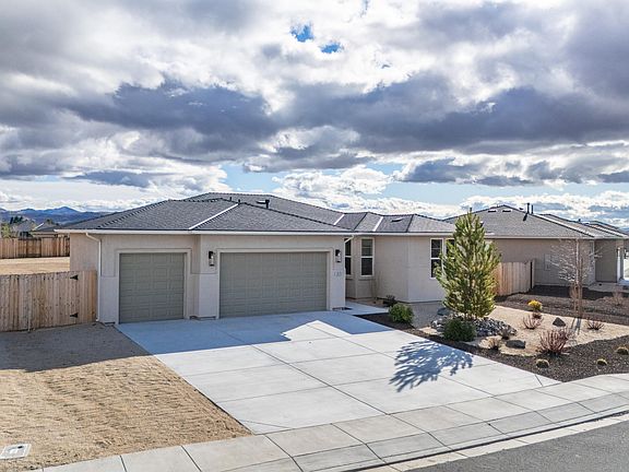 2nd image of 10376 N Penasquitos Ct