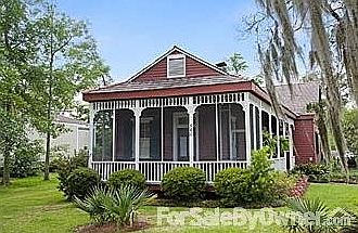 Front of house on Marigny