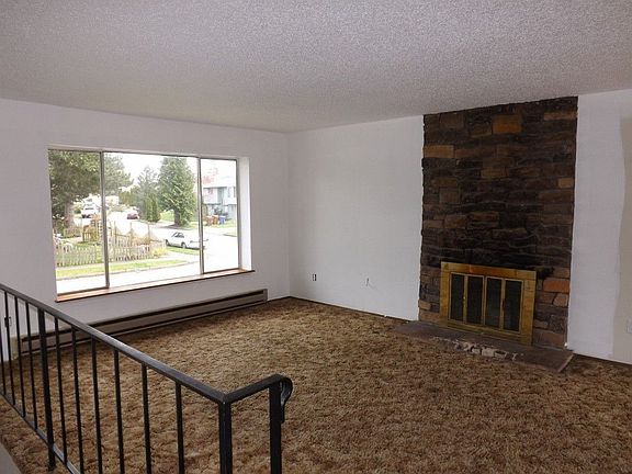 4th image of 3502 55th Ave NE