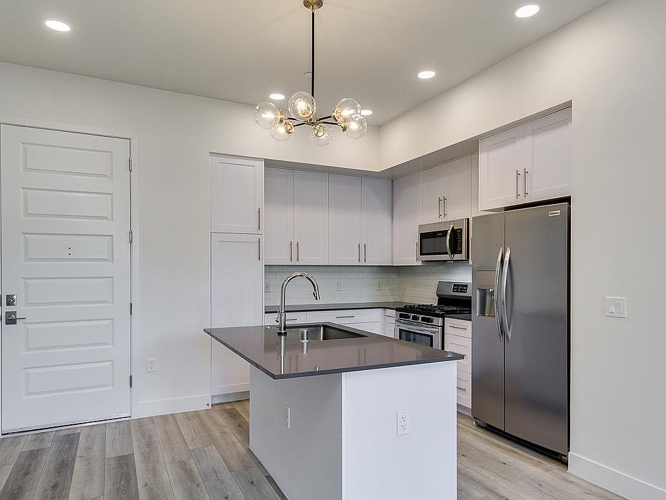 1st image of 7300 E Earll Dr #1021