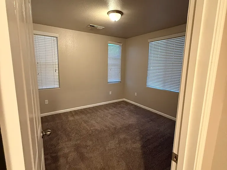 4358 Strathmore Pl — Photo 14