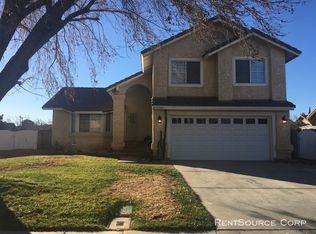 1230 Windsor Pl, Palmdale, CA 93551