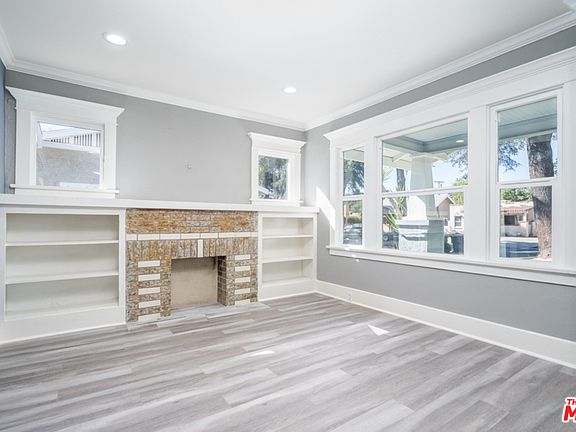 4th image of 2149 N Pershing Ave