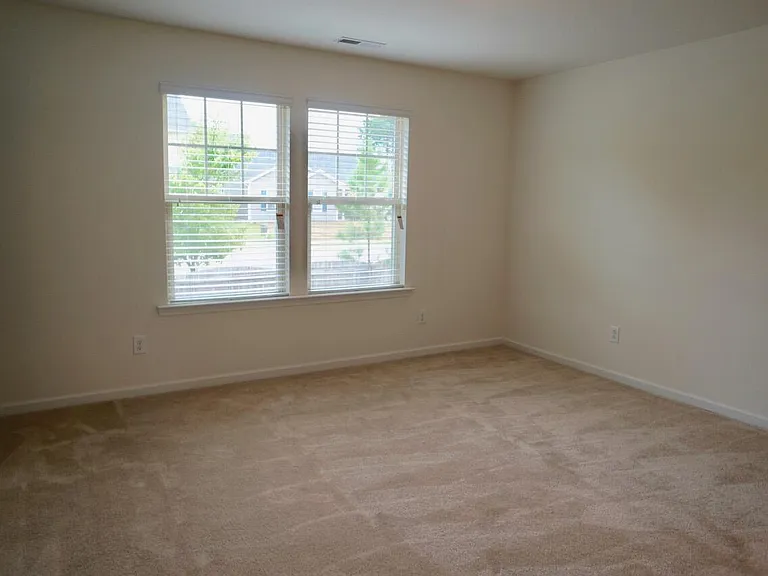 3015 Bluegrove Rd — Photo 13