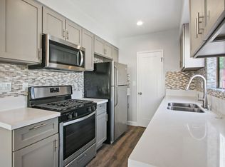 1111 17th St #F, Santa Monica, CA 90403