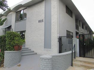 6616 S Springpark Ave #3, Los Angeles, CA 90056
