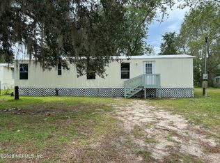 105 Rhine St, Interlachen, FL 32148