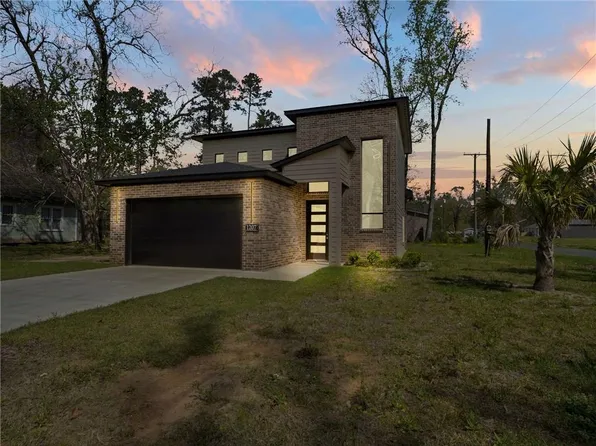 1207 Center St, Winnfield, LA 71483