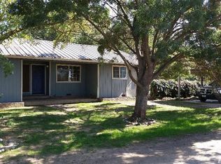 11118 Victory Ave, Oakdale, CA