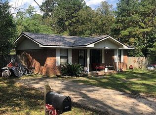 2087 Oak St, Westville, FL 32464