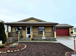 732 W Heritage Loop, Sequim, WA 98382