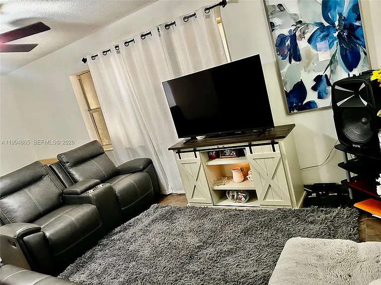 2918 Funston St #29B — Photo 11
