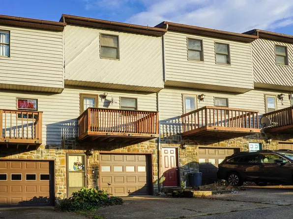 204 Cedarstone Dr, Morgantown, WV 26505