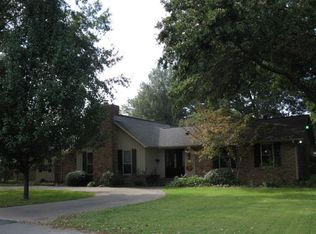 1102 S Leslie St, Stuttgart, AR 72160