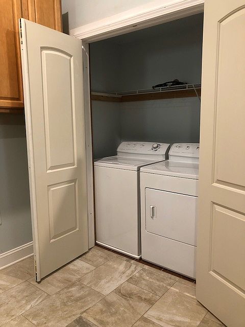 1st image of 2511 Green St