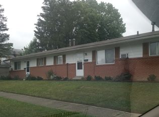 1708 Cromwell Dr, Akron, OH 44313