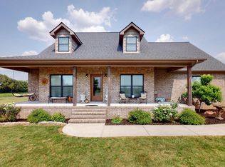 1234 Peach Orchard Rd, Murray, KY 42071