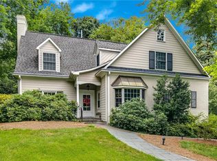 2919 Buena Vista Rd, Winston Salem, NC 27106