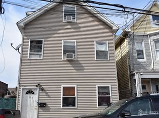 83 Throop Ave, New Brunswick, NJ 08901
