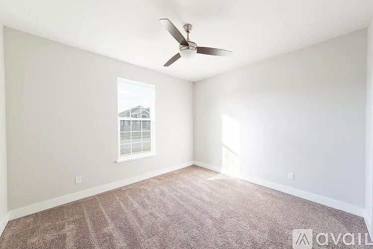 8002 Snake River Dr — Photo 16