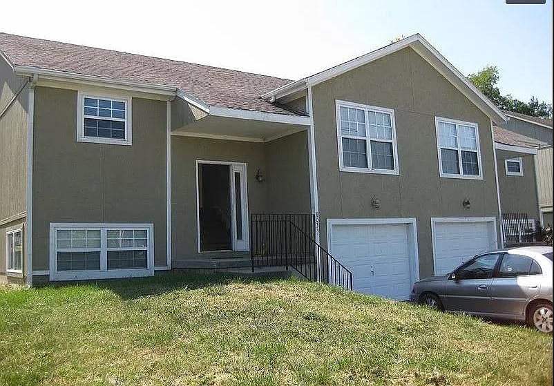 1st image of 8033 Parallel Pkwy #8033