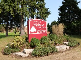 520 Redtail Rdg #D, Elgin, IL 60123