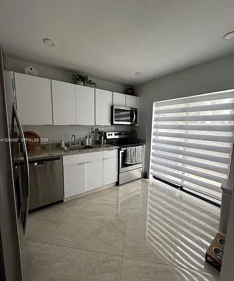 15375 SW 105th Ln #4 — Photo 3