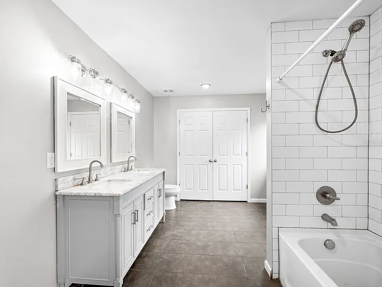 5023 Packard Dr — Photo 16
