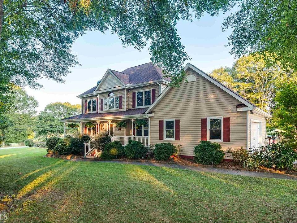 1st image of 2722 Bay Creek Dr