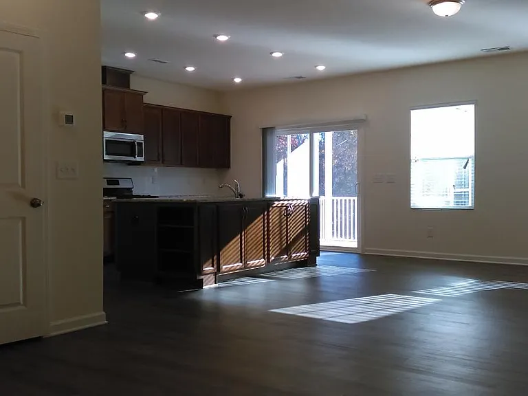 4255 Lofty Ridge Pl — Photo 2