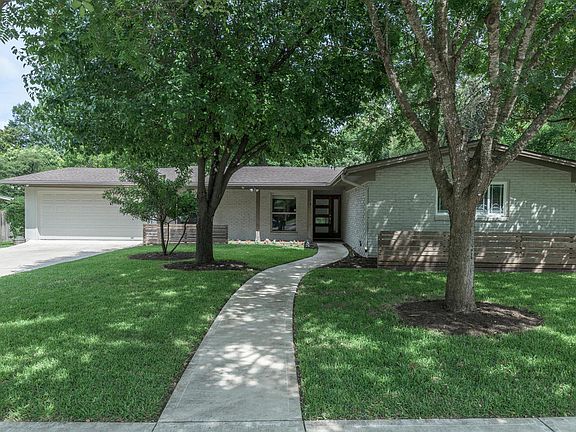 3rd image of 5803 Fairlane Dr