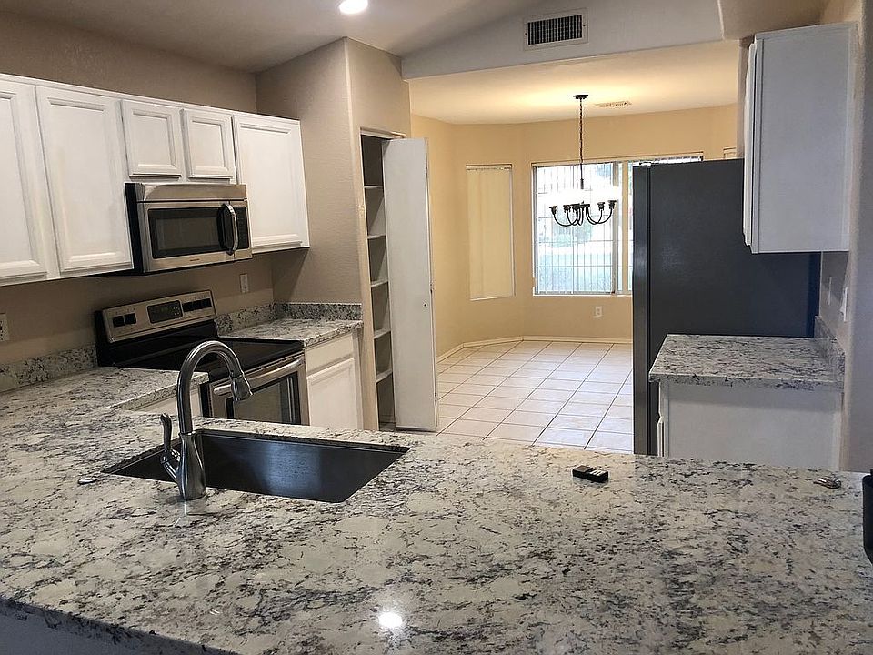 Kitchen Open to Dining/LR