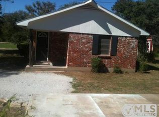 100 Elm Dr, Whitney, TX 76692